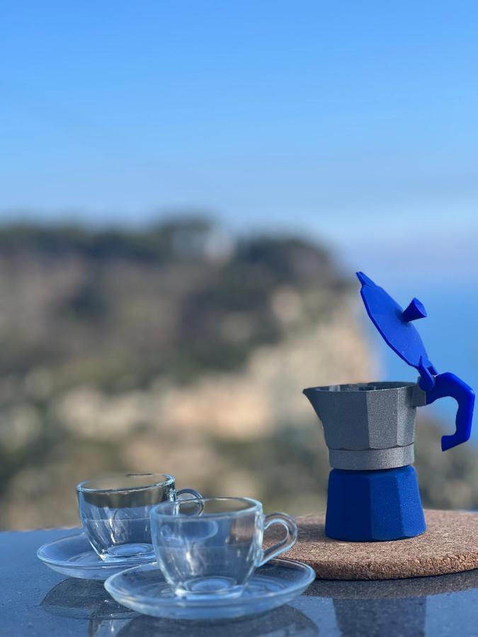 Infinity Experience Casa Vacanza Incantevole Con Terrazzo Scala Zewnętrze zdjęcie