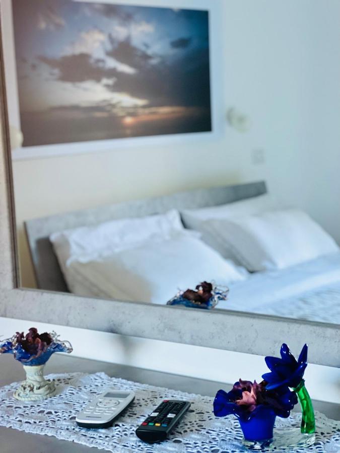 Infinity Experience Casa Vacanza Incantevole Con Terrazzo Scala Zewnętrze zdjęcie