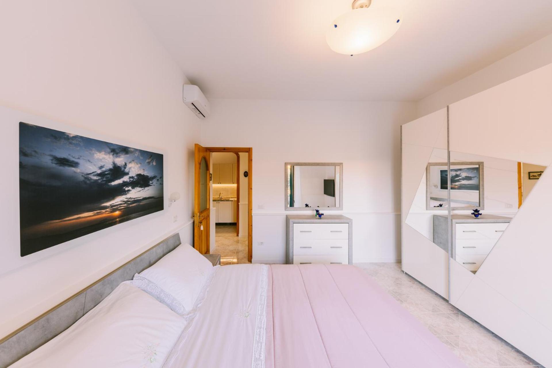 Infinity Experience Casa Vacanza Incantevole Con Terrazzo Scala Zewnętrze zdjęcie