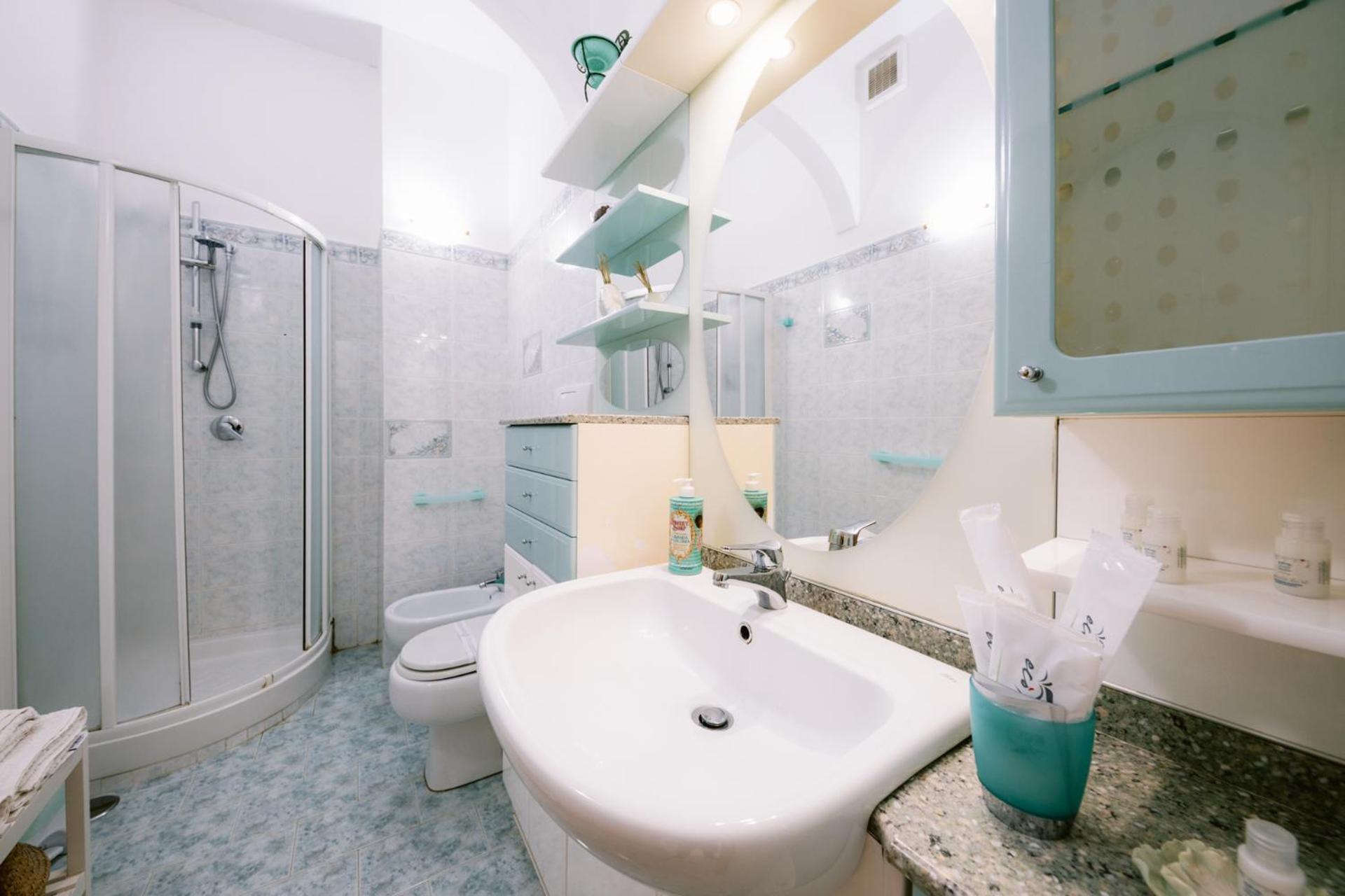 Infinity Experience Casa Vacanza Incantevole Con Terrazzo Scala Zewnętrze zdjęcie